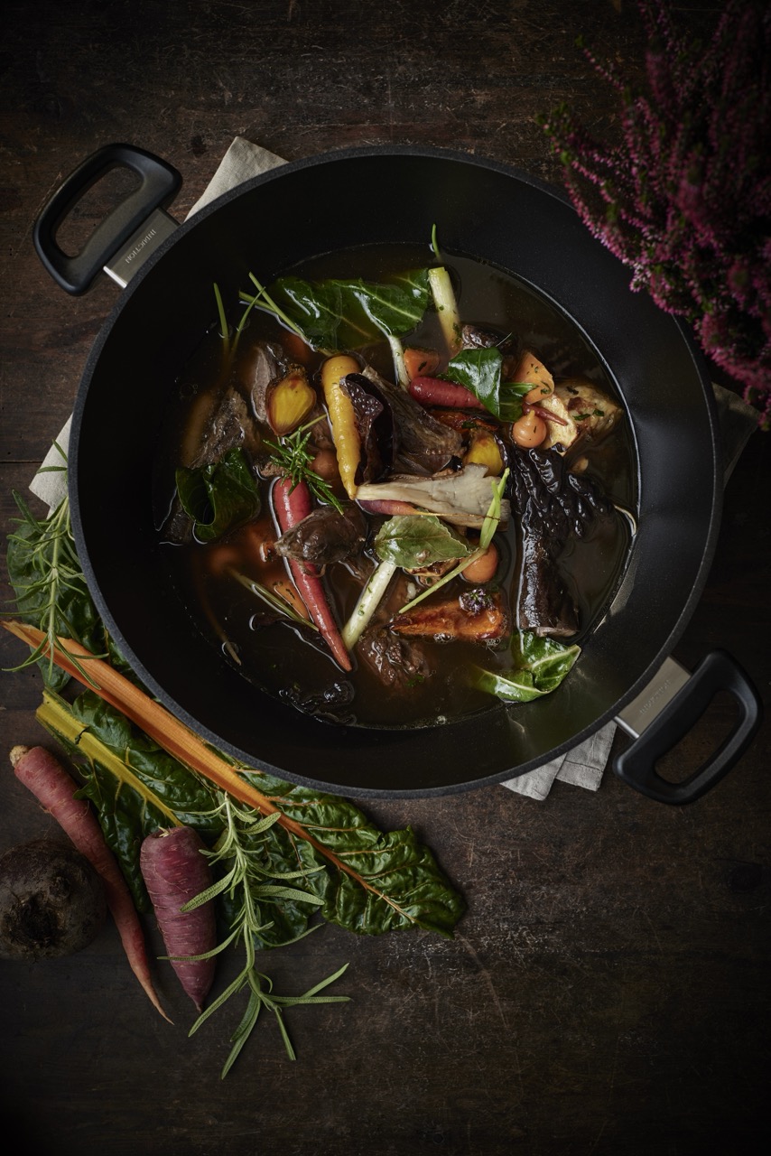 Gro (Bratentopf-classic-induktion_2050020_4) Gro (Bratentopf-classic-induktion_2050020_4)